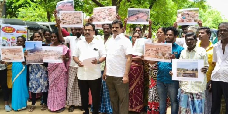 திண்டுக்கல்லில் மணல் கொள்ளை: நீதிமன்றம் உத்தரவிட்டும் நடவடிக்கை இல்லை என விவசாயிகள் குற்றச்சாட்டு