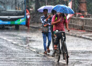 தமிழ்நாட்டில் 7 மணிக்குள் 11 மாவட்டங்களில் ஓரிரு இடங்களில் மழைக்கு வாய்ப்பு