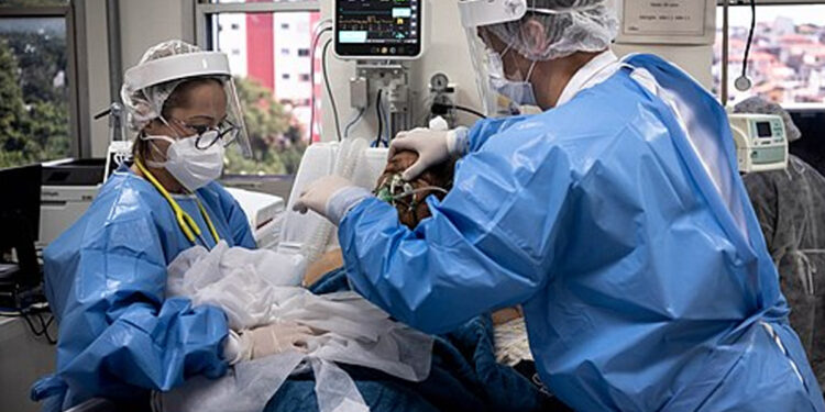 மீண்டும் அச்சுறுத்தும் புதிய வகை கொரோனா – உலக சுகாதார நிறுவனம் எச்சரிக்கை