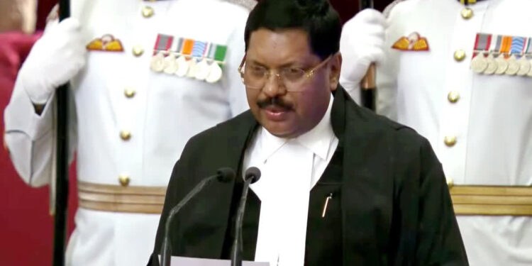 ஐகோர்ட்டை விட சுப்ரீம் கோர்ட் மேலானது அல்ல – தலைமை நீதிபதி பி.ஆர். கவாய்