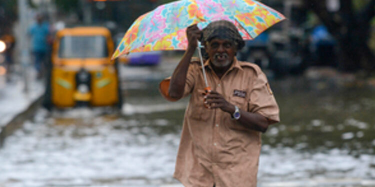 இன்று 4 மாவட்டங்களில் கனமழை – வானிலை மையம் எச்சரிக்கை !