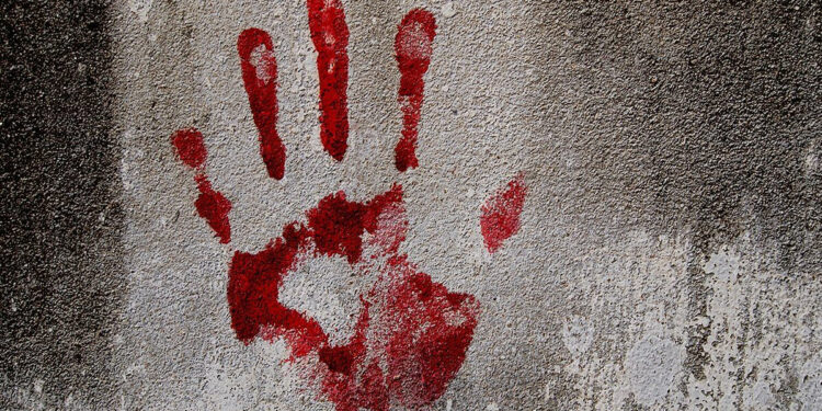 நகைக்கடைக்காரர் கல்லால் தாக்கி கொலை – காரிப்பட்டி அருகே பரபரப்பு