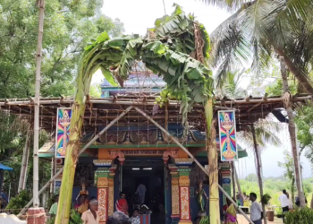 மயிலாடுதுறை அருகே உளுத்துக்குப்பை கன்னிகா பரமேஸ்வரி கோயிலில் ஆடி மாத பால்குட திருவிழா;