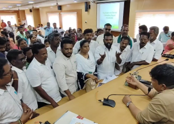 திருவிளையாட்டம் கிராமத்தில் தனிநபருக்கு பலகோடி மதிப்புடையஇடத்தை மார்க்சிஸ்ட்கம்யூனிஸ்ட் ஆக்கிரமிப்பு