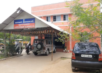 சீர்காழி அருகே புதிதாக கும்பாபிஷேகம் செய்த கோவிலில் சாமி தாலி மற்றும் உண்டியல் திருட்டு.