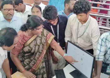 கடல் நடுவில் அமைந்துள்ள விவேகானந்தர் நினைவு மண்டபத்தை பார்வையிட ஆன்லைன் மூலம் டிக்கெட் விநியோகம்