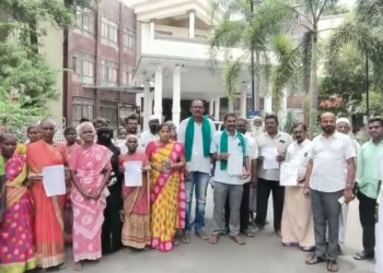 ஊத்துக்கோட்டை புதிய டாஸ்மாக் கடை திறப்பதற்கு எதிர்ப்பு மக்கள் மாவட்ட ஆட்சியரிடம் புகார் மனு