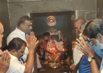 கூலி தொழிலாளர்கள் 50 பேருக்கு நலத்திட்ட உதவிகள் வழங்கி கூலி படத்தின் துவக்க விழா