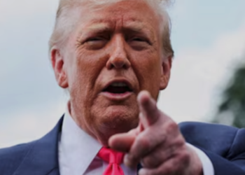 டிரம்ப் – புடின் பேச்சு தோல்வியடைந்தால் இந்தியாவுக்கு கூடுதல் வரி: அமெரிக்கா