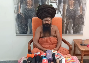 திருப்பனந்தாள் காசிமடத்தின்21-வது அதிபராக காசிவாசி முத்துக்குமாரசாமி தம்பிரான் சிவலோகபதவி சேர்ந்தார்