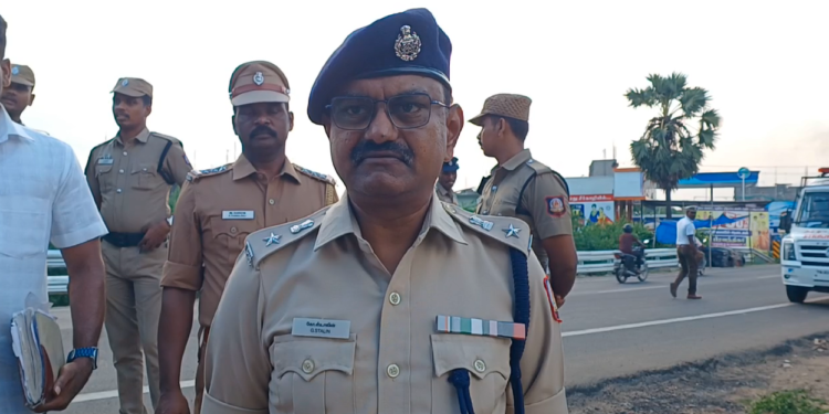 மயிலாடுதுறை மாவட்டத்தில் 395 விநாயகர் சிலைகள் வைக்கப்பட்டு வழிபாடு