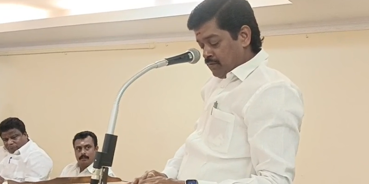 ஓரணியில் தமிழ்நாடு உறுப்பினர் சேர்க்கை மூலம் சட்டமன்ற தொகுதியில் 2லட்சத்திற்கும் மேலான உறுப்பினர்கள்