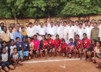 மயிலாடுதுறையில் முதலமைச்சர் கோப்பைக்கான விளையாட்டுப் போட்டிகளை,அமைச்சர் மெய்யநாதன் பார்வை