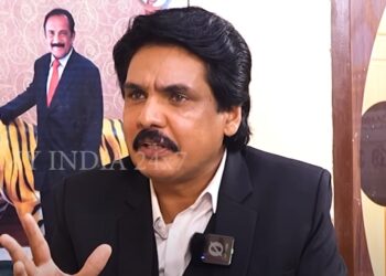 முக்தாரை விரட்டியடித்த தவெக தொண்டர்கள்..! தலைதெறிக்க ஓடிய முக்தார்