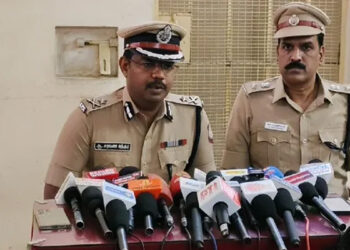 கோவை காவல் நிலையத்தில் தற்கொலை : “மனநலம் பாதிக்கப்பட்டவர்” என போலீஸ் விளக்கம்