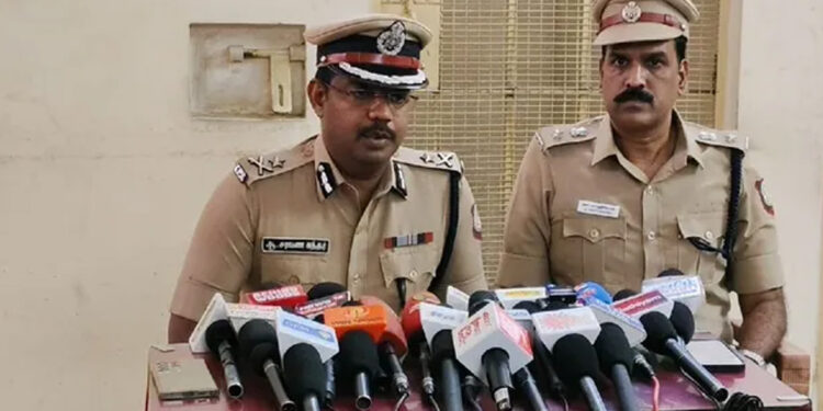 கோவை காவல் நிலையத்தில் தற்கொலை : “மனநலம் பாதிக்கப்பட்டவர்” என போலீஸ் விளக்கம்