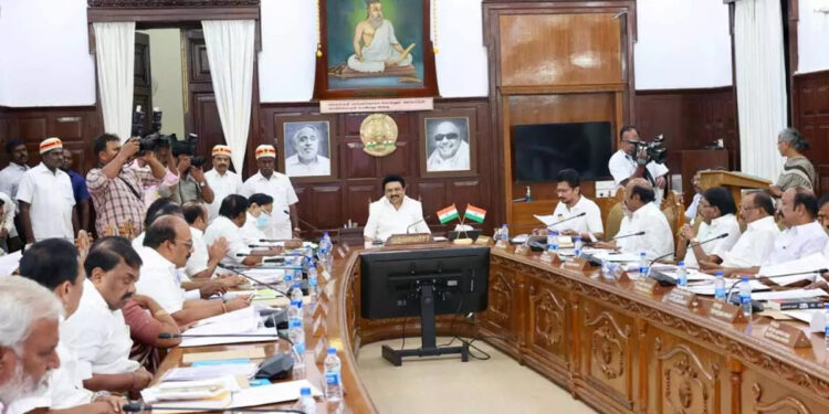 “ஆணவக் கொலைகளை தடுக்க சட்டம் ? அமைச்சரவை கூட்டத்தில் பரிசீலனை “