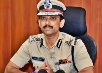 மருத்துவக் கல்லூரி சேர்க்கை : இடைத்தரகர்களிடம் பணம் கொடுத்து ஏமாற வேண்டாம்