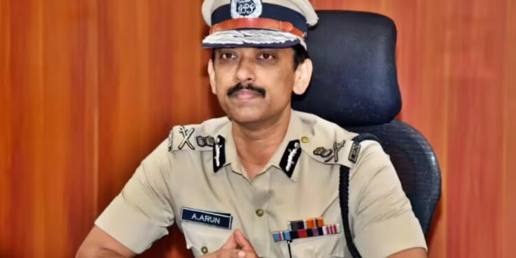 மருத்துவக் கல்லூரி சேர்க்கை : இடைத்தரகர்களிடம் பணம் கொடுத்து ஏமாற வேண்டாம்