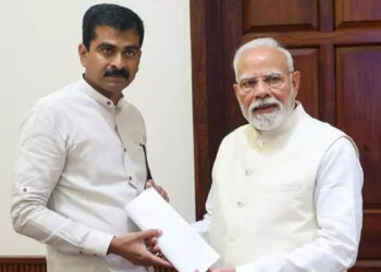 பிரதமரை சந்தித்த துரை வைகோ : கூட்டணி மாற்றத்துக்கு முன்னோட்டமா ?