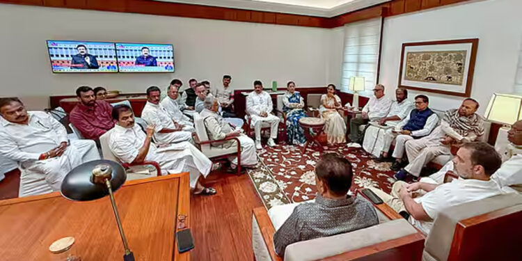 துணை ஜனாதிபதி தேர்தலில் போட்டியிடும் இண்டி கூட்டணி வேட்பாளர் இன்று அறிவிப்பு!