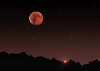 சென்னையிலும் காணக்கூடிய ‘ரத்த நிலவு’ சந்திர கிரகணம்