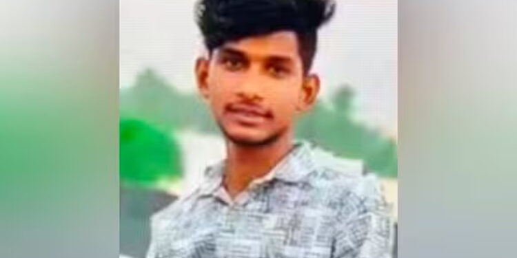 நாமக்கலில் கல்லூரி மாணவர் கொலை ; போலீசார் தீவிர விசாரணை