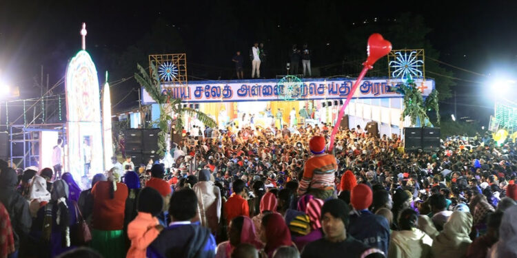 கொடைக்கானல் புனித சலேத் அன்னை ஆலயத் திருவிழா கொடியேற்றத்துடன் கோலாகலத் தொடக்கம்!