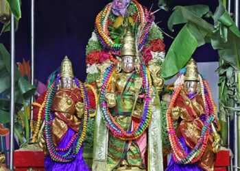 பவித்ரோற்சவம்: திருப்பதி ஏழுமலையானுக்கு பவித்ர மாலைகள் சமர்ப்பணம்!