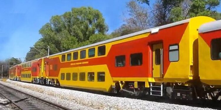 தசரா பண்டிகை: கோவை-பெங்களூரு ‘உதய்’ விரைவு ரயிலில் கூடுதல் பெட்டிகள் இணைப்பு