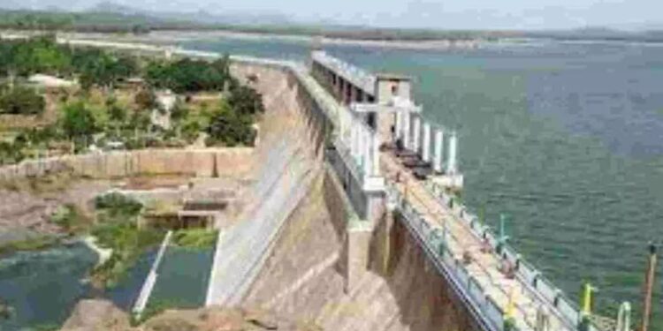 சாத்தனூர் அணையில் நீர்வரத்து அதிகரிப்பு: தென் பெண்ணை கரையோர மக்களுக்கு வெள்ள அபாய எச்சரிக்கை!