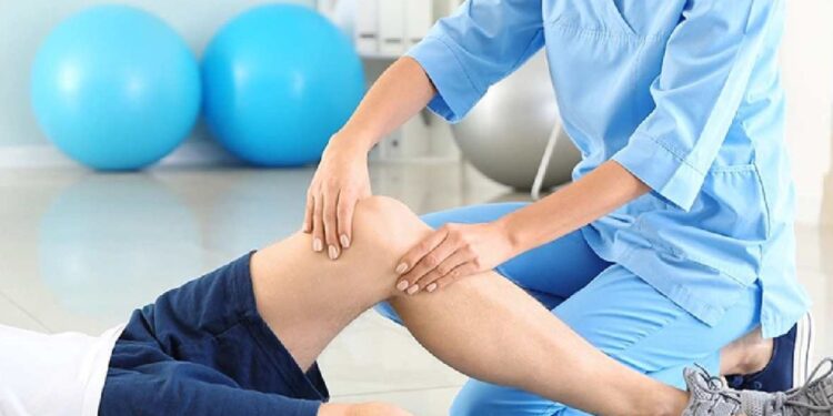 ஃபிசியோதெரபிஸ்ட்கள் ‘டாக்டர்கள்’ என கூறிக் கொள்ளலாம்: மத்திய அரசு உத்தரவு வாபஸ்!