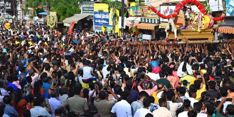 அல்லாடும் மதுரை அழகர்கோவில்..! தொடர் விடுமுறை