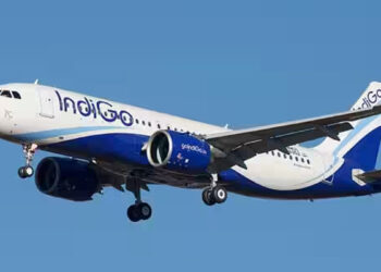 பெங்களூரு புறப்பட்ட இண்டிகோ விமானத்தில் தொழில்நுட்ப கோளாறு : 160 பயணிகள் அவதி