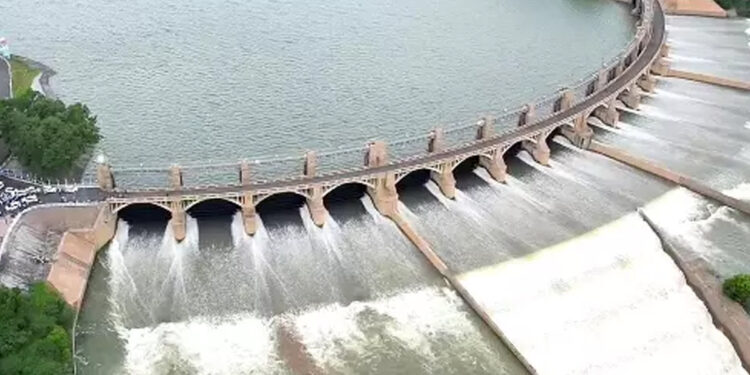 மீண்டும் நிரம்புகிறது மேட்டூர் அணை : உபரி நீர் திறப்பு எச்சரிக்கை