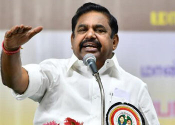 புரிந்துணர்வு ஒப்பந்தம் போட்டாலே நிறுவனம் வந்துவிடாது : இபிஎஸ் சாடல்