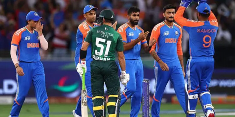 ஆசியக்கோப்பை இந்தியா–பாகிஸ்தான் மோதல் : அப்ரிடியின் அதிரடி – 127 ரன்களில் ஆட்டமிழந்த பாகிஸ்தான்