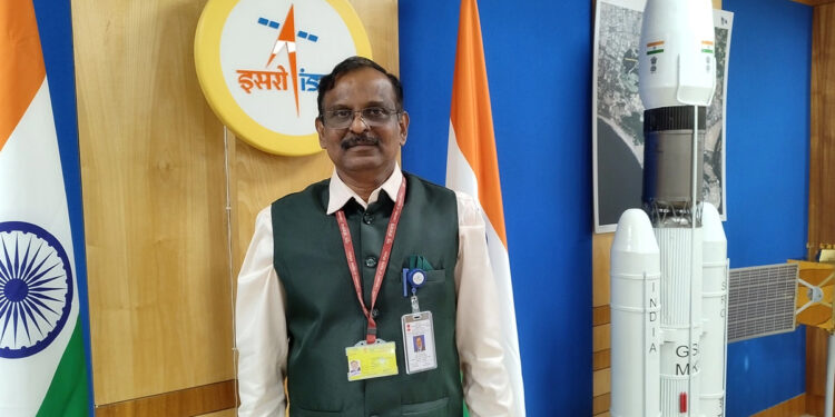 இந்த ஆண்டு டிசம்பர் இறுதிக்குள் ஆளில்லா ராக்கெட் : இஸ்ரோ தலைவர் நாராயணன் அறிவிப்பு