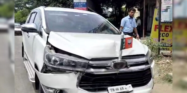 கோவை-கரூர் பயணத்தில் பாஜக எம்.பி. ஹேமா மாலினி கார் விபத்து