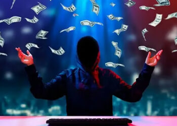 வாட்ஸ்அப் மூலம் ரூ.2.26 கோடி மோசடி : தலைமறைவாக இருந்த நபர் கோவையில் கைது