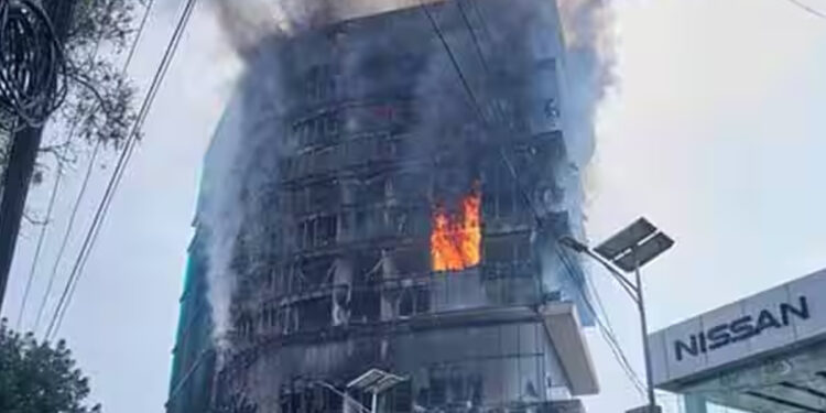 நேபாள வன்முறையில் இந்திய பெண் சுற்றுலாப் பயணி உயிரிழப்பு