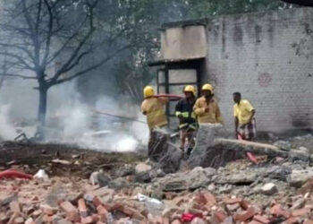 விருதுநகர் அருகே பட்டாசு ஆலையில் வெடி விபத்து : பெண் உயிரிழப்பு – 8 பேர் படுகாயம்