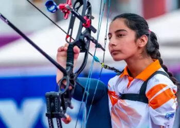 பாரா உலக வில்வித்தை சாம்பியன்ஷிப் : 18 வயதான ஷீத்தல் தேவி வரலாறு படைத்தார்