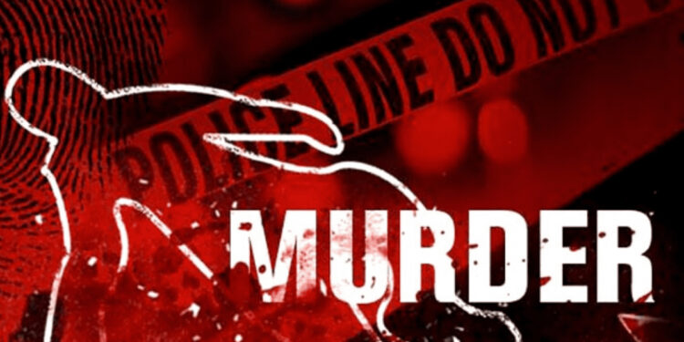 தாயை தரக்குறைவாகப் பேசிய நண்பனை வெட்டிக்கொலை