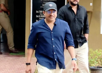 ‘கூலி’ பட நடிகர் சௌபின் சாஹிர் வெளிநாடு செல்லத் தடை : விருது விழாவில் பங்கேற்க அனுமதி மறுப்பு