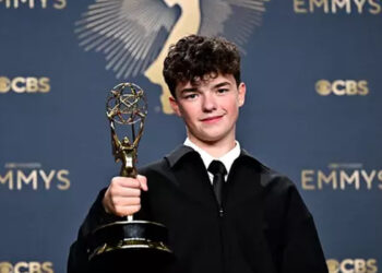 மிகக் குறைந்த வயதில் எம்மி விருதை வென்று உலக கவனத்தை ஈர்த்த சிறுவன் – யார் இவர் ?