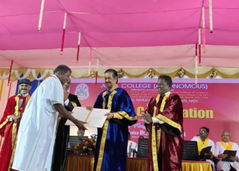 AVCகல்லூரியில் 2024-ஆண்டு பட்டபடிப்பை முடித்தவர்களுக்கு பட்டமளிப்பு விழா