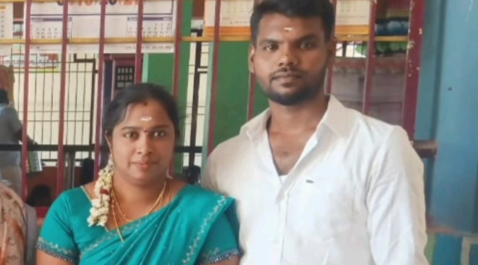 காதலித்து திருமணம் செய்த மணைவியை சந்தேகப்பட்டு கொடுமைப்படுத்தி கொன்றுவிட்டதாக குற்றசாட்டு