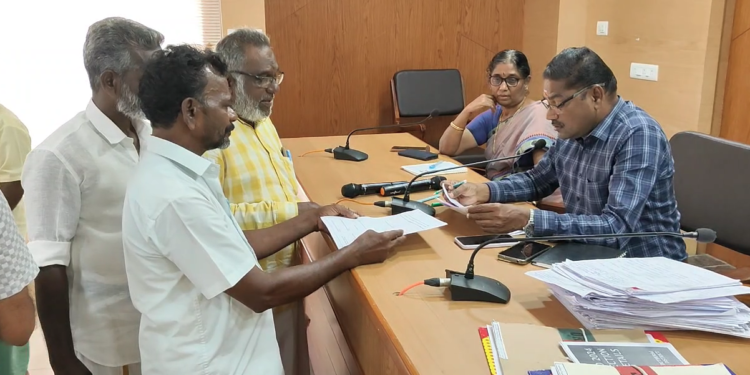 பிரதம மந்திரி குடியிருப்பு திட்டத்தின் கீழ் பயனாளிக்கு ஒதுக்கப்பட்ட ரூபாய் 26,029 நிதி வழங்காமல் ஆள்மாறாட்டம் மோசடி