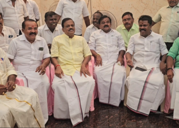 கழகப் பொதுச் செயலாளருக்கு காலக்கெடு வைக்கும் உரிமை செங்கோட்டையனுக்கு மட்டுமல்ல எவருக்கும் கிடையாது